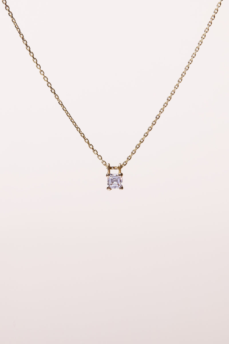 FACETS FOREVER ASSCHER DIAMOND NECKLACE