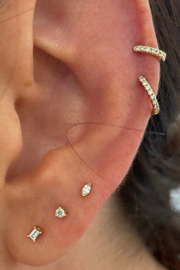 EXPRESS PETITE FLOATING DIAMOND STUD