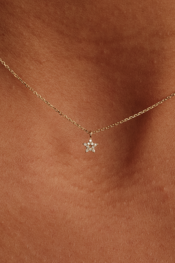 DIAMOND SWEET WISHES STAR NECKLACE