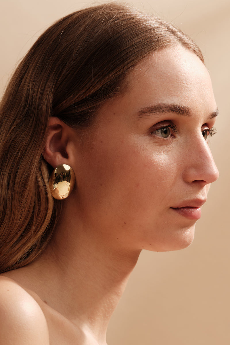 LUNAR 01 GOLD OVAL DOME EARRINGS
