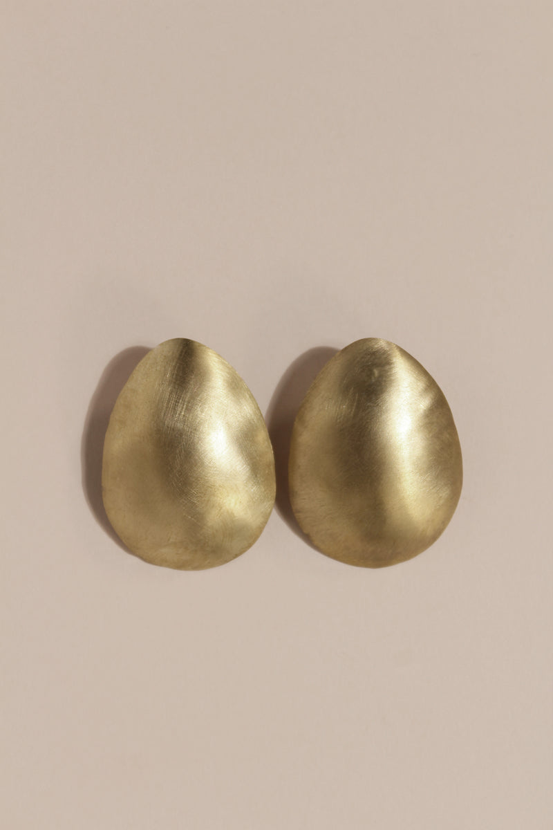 LUNAR 02 MATT GOLD PEAR DOME EARRINGS