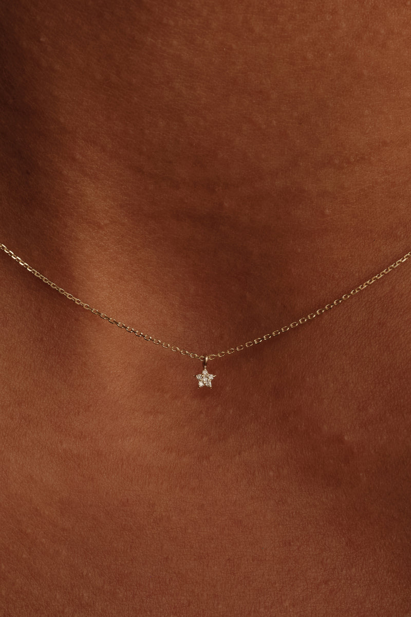 PETITE WISHES DIAMOND STAR NECKLACE