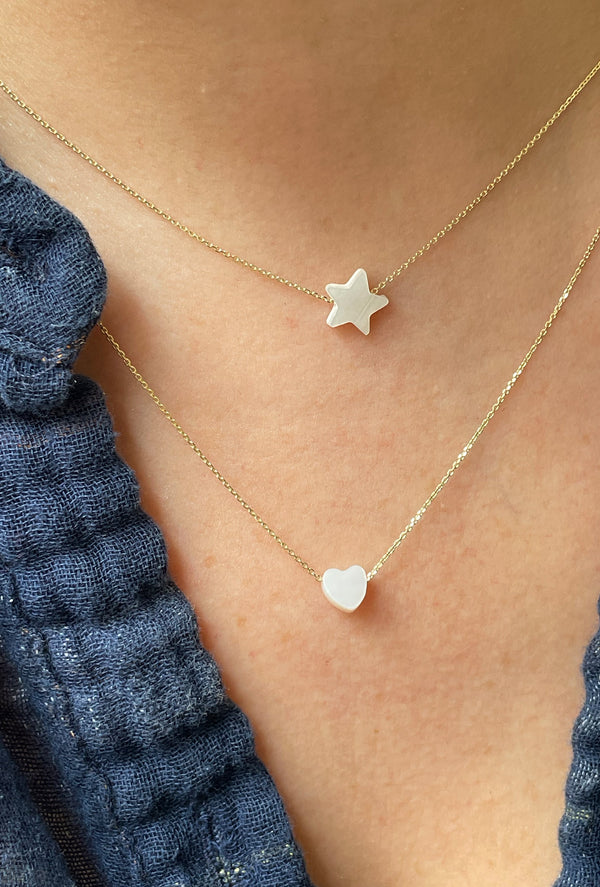 MOTHER OF PEARL SWEET STAR NECKLACE
